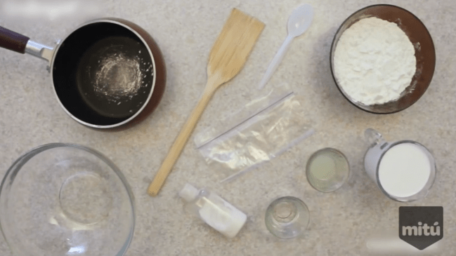 Como hacer Porcelana Fría casera