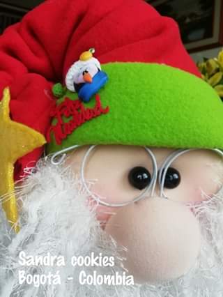 Papá Noel con regalos muñeco de tela con moldes (3)