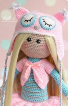 Muñeca amigurimi con sombrero de búho (2)