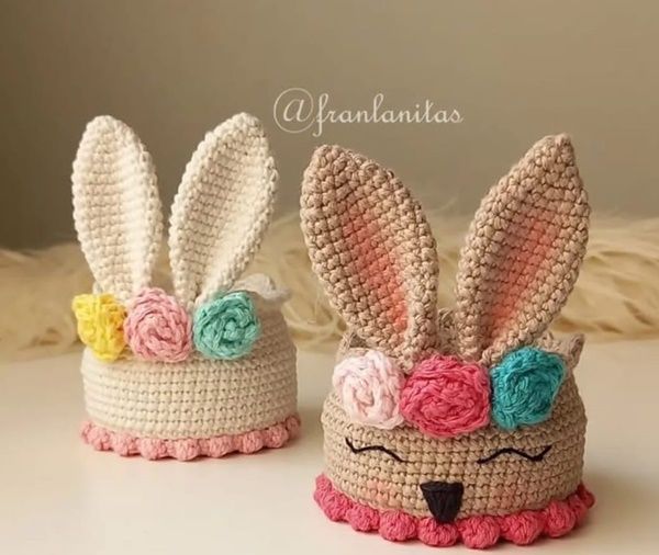 Mini cesta conejo a crochet