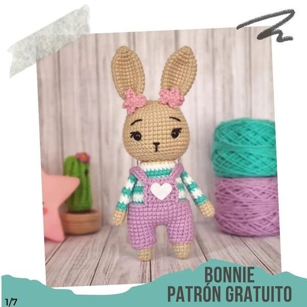 Patrón conejita con peto amigurumi